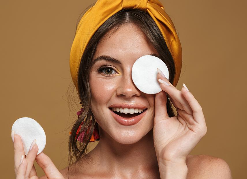 Najbolja rutina uklanjanje šminke s obrva