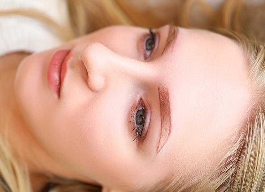 Kako jednostavno popuniti obrve?